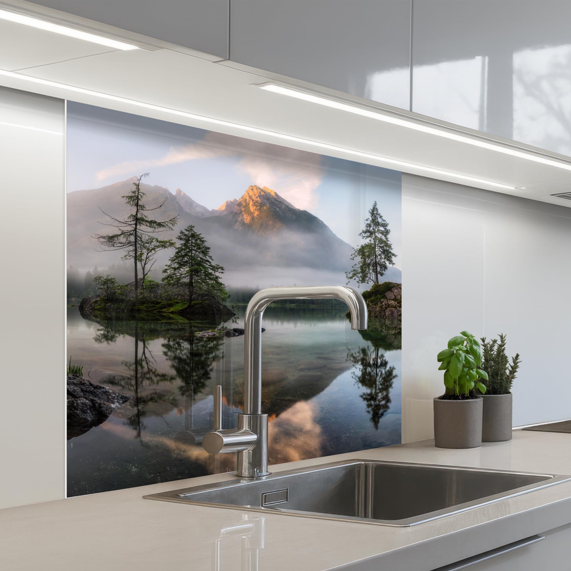 KitchenYeah© Credence Cuisine Adhesive Protege Mur Revetement Mural Adhesif | 80x80 cm - Parement Interieur À Coller Plaque Plastique Rigide Eau - Paysage - Montagne - Arbres