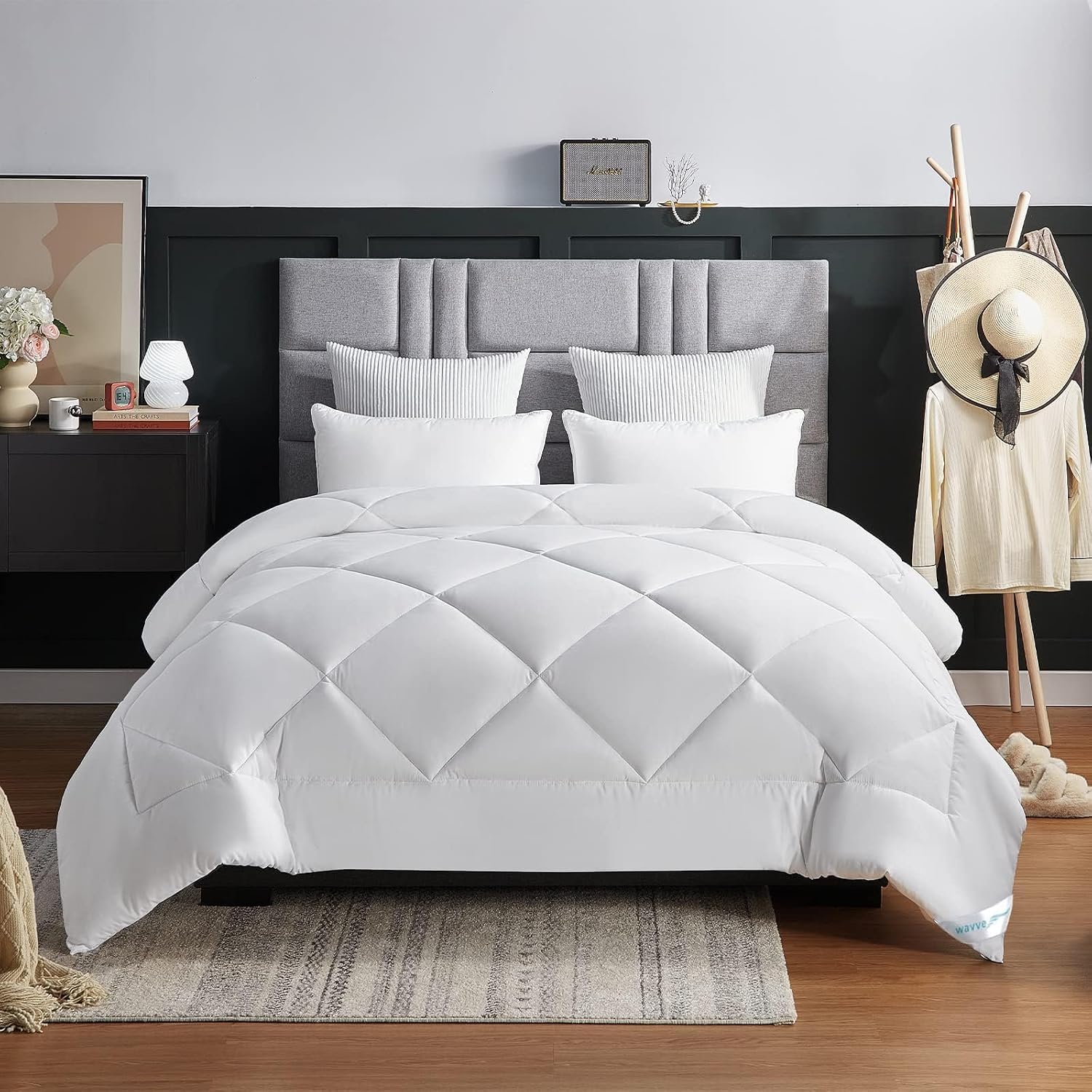 WAVVE Couette 220x240 Hiver 450GSM Microfibre Blanc | Épaisse Et Moelleuse, Matelassage À Carreaux, Edredon Toutes Les Saisons pour Lit 140x190/160x200, OEKO-TEX, Lavable Machine