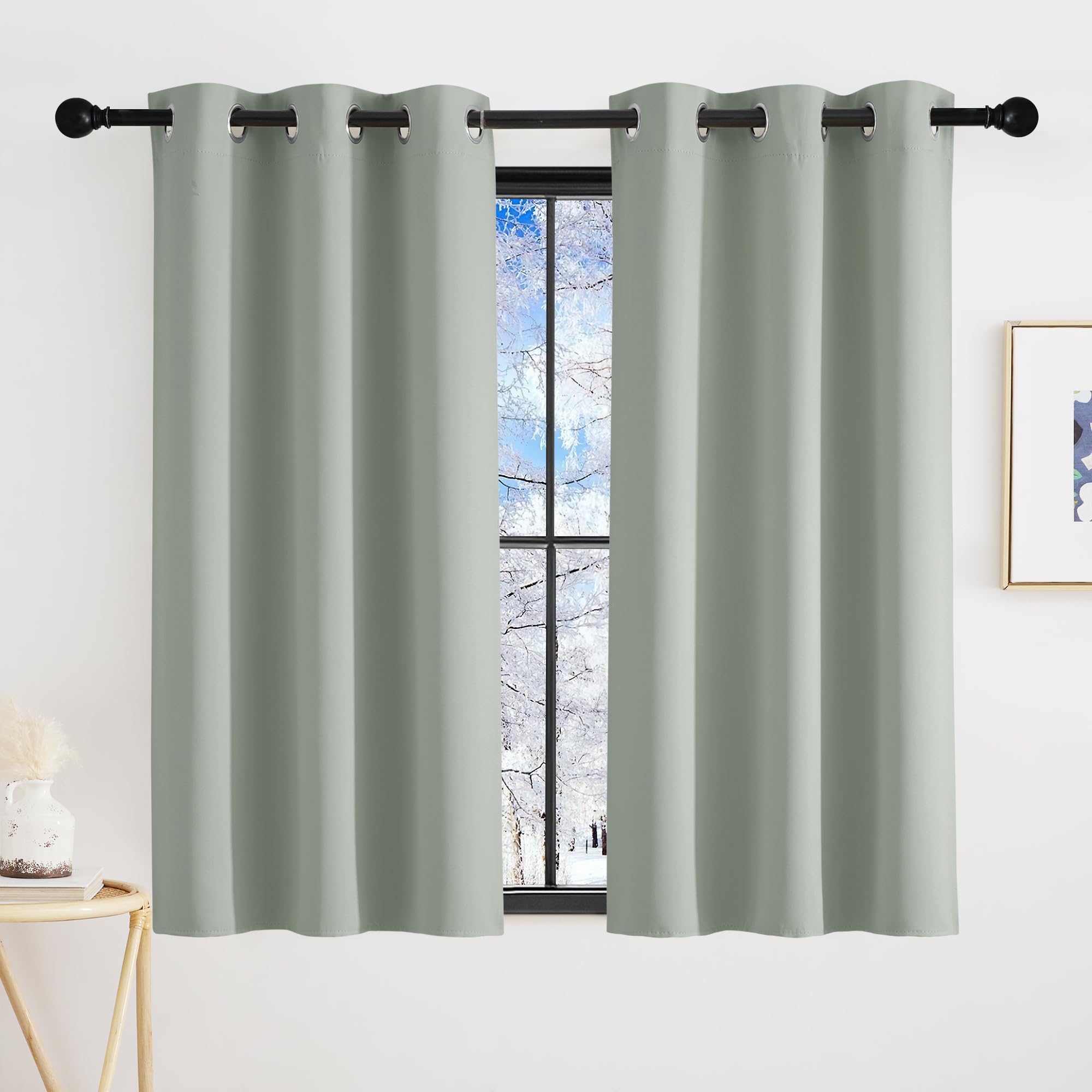 KGORGE Rideau Occultant Court - Rideau Petite Fenetre Cuisine 90x110cm | L90 x H110cm, Draperies Opaque Intérieurs anti UV Lumiere, Decoration Placard Armoires Fenetre a Œillets, Vert, 2 PCs